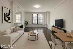 200 W 58th St #6B - Photo 1 of 1