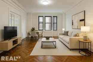 200 W 58th St #5C - Photo 1 of 1