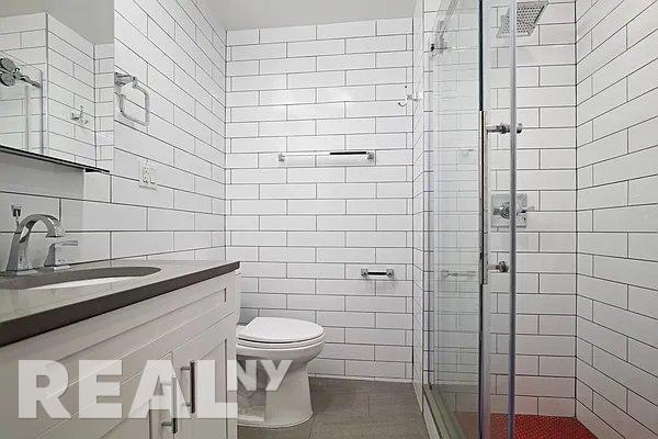 East 26th Street #8B - Photo 5 of 5