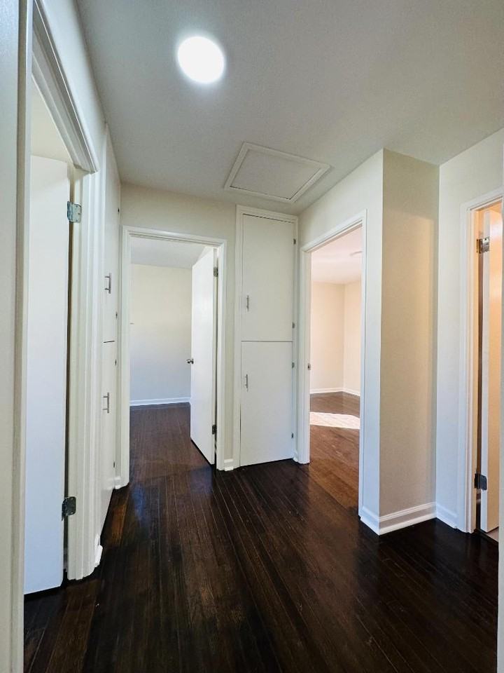 4551 Lister Ave - Photo 3 of 11