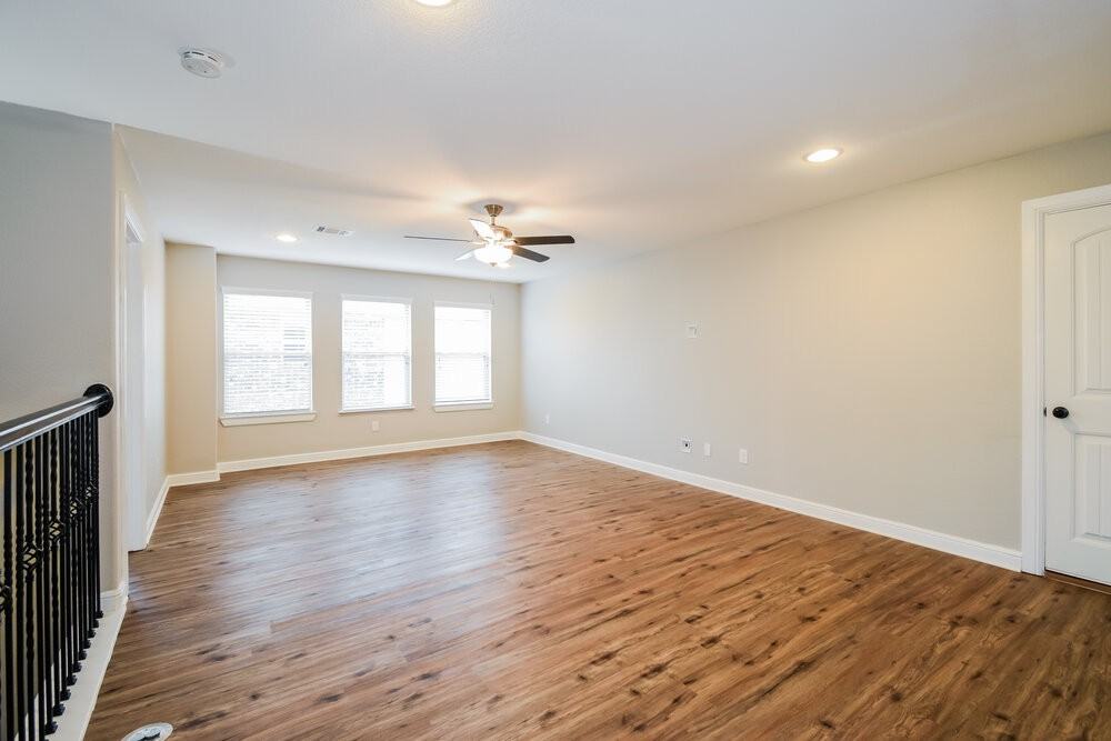 3942 Catania Bay Court - Photo 5 of 17