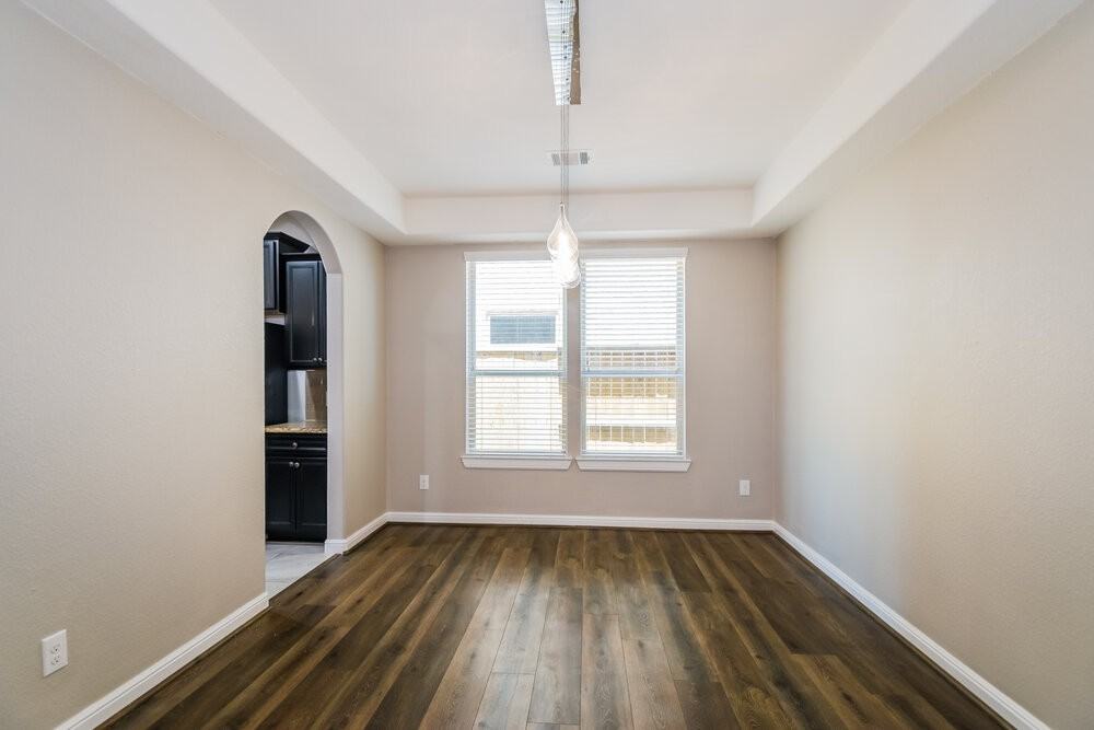 3942 Catania Bay Court - Photo 6 of 17