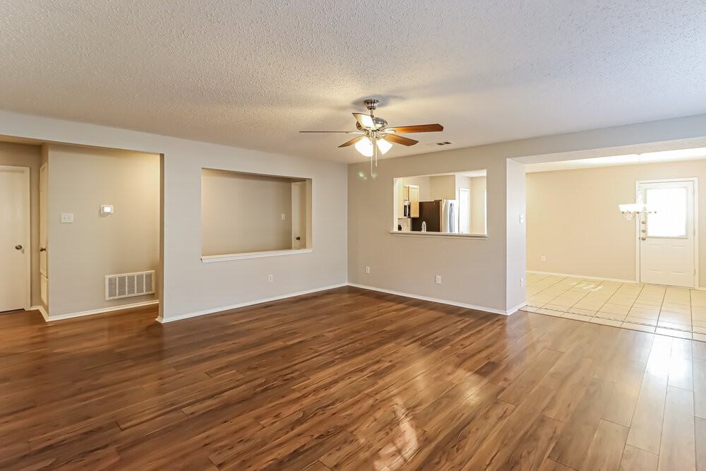 3457 Bandera Ranch Rd - Photo 4 of 16