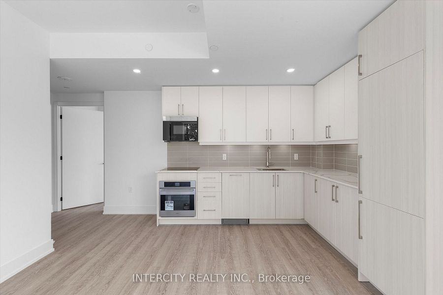 2075 King Road #247 - Photo 7 of 22