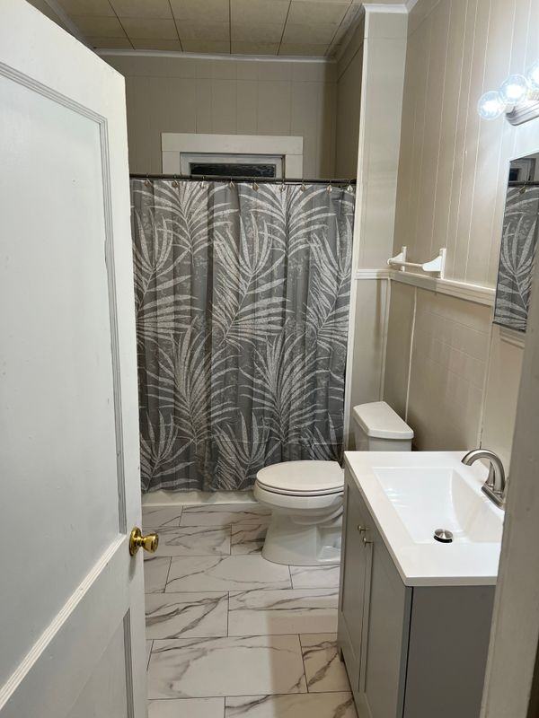 1907 Avenue D - Photo 3 of 10