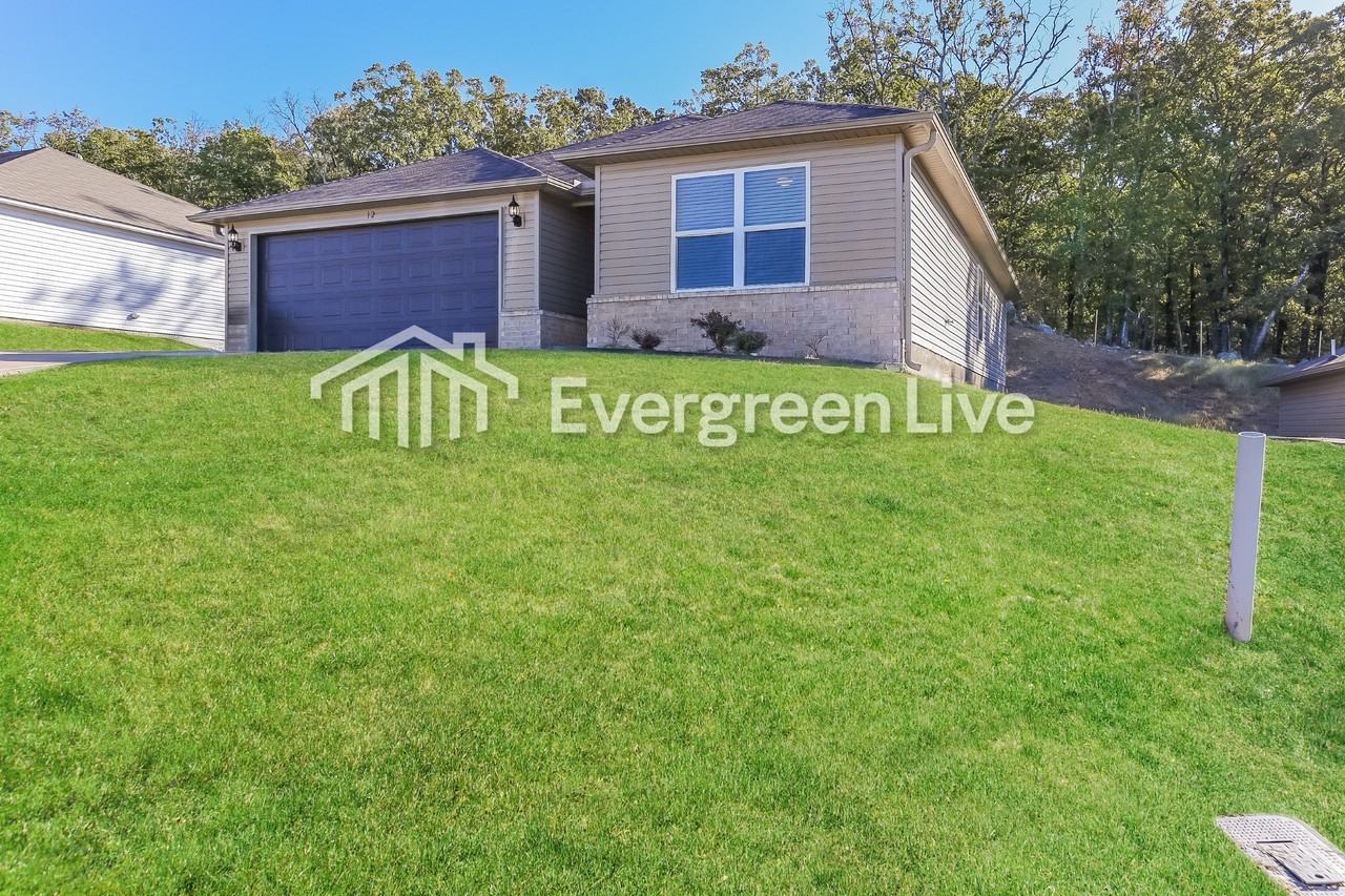 12 Spring Ridge Ln - Photo 2 of 15