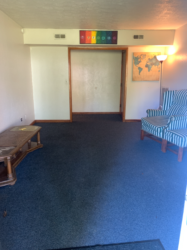 102 Oakwood St - Photo 6 of 18