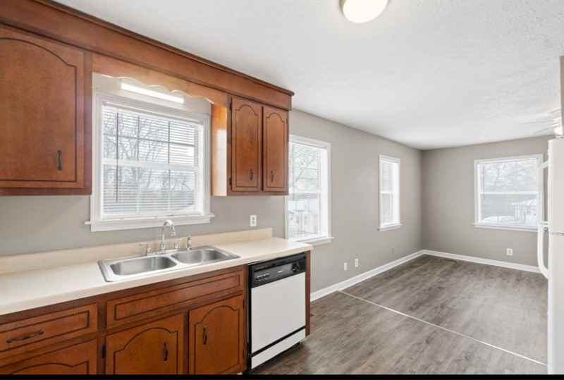 106 Darnell Pl #2 - Photo 6 of 14