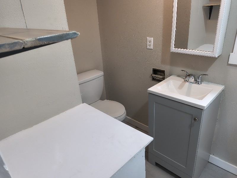 9035 Se Division St #4 - Photo 7 of 8