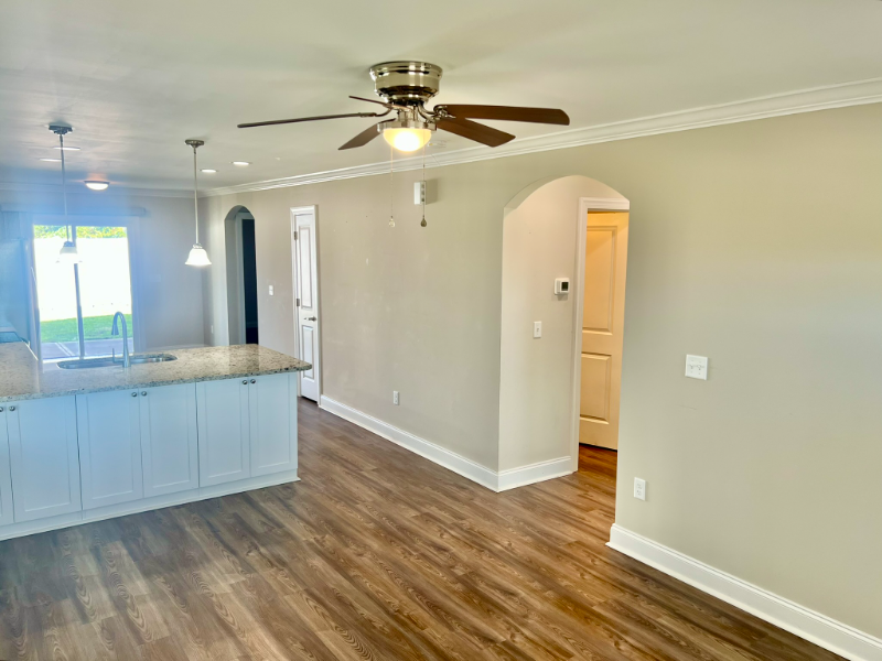 2550 Snow Creek Rd Ne - Photo 6 of 20