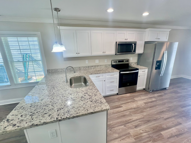 2550 Snow Creek Rd Ne - Photo 7 of 20