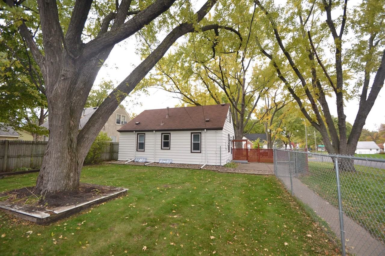 6901 Clinton Ave S - Photo 2 of 14