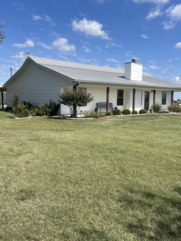 43 Country Ln - Photo 2 of 11