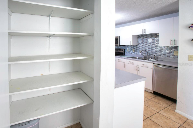 6116 38th Ave W - Photo 7 of 20