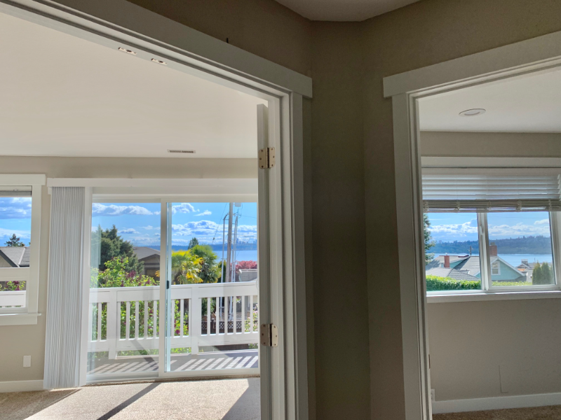 317 11th Ave W - Photo 3 of 18