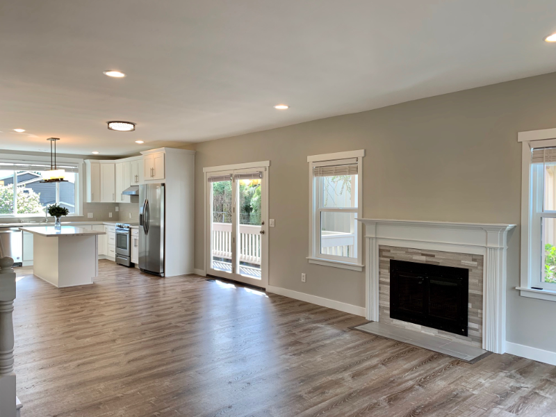 317 11th Ave W - Photo 6 of 18