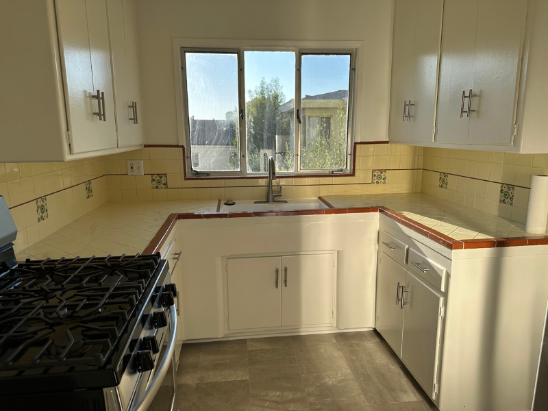 4700 Los Feliz Boulevard #12 - Photo 5 of 13