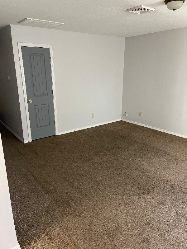 1915 Park Ave - Photo 3 of 6