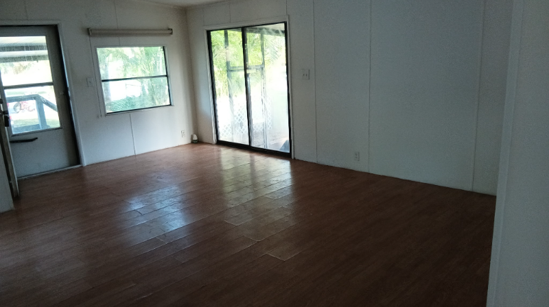 1809 Cedar St - Photo 7 of 13