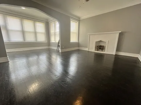 7924 South May Street #1 - Photo 2 of 8