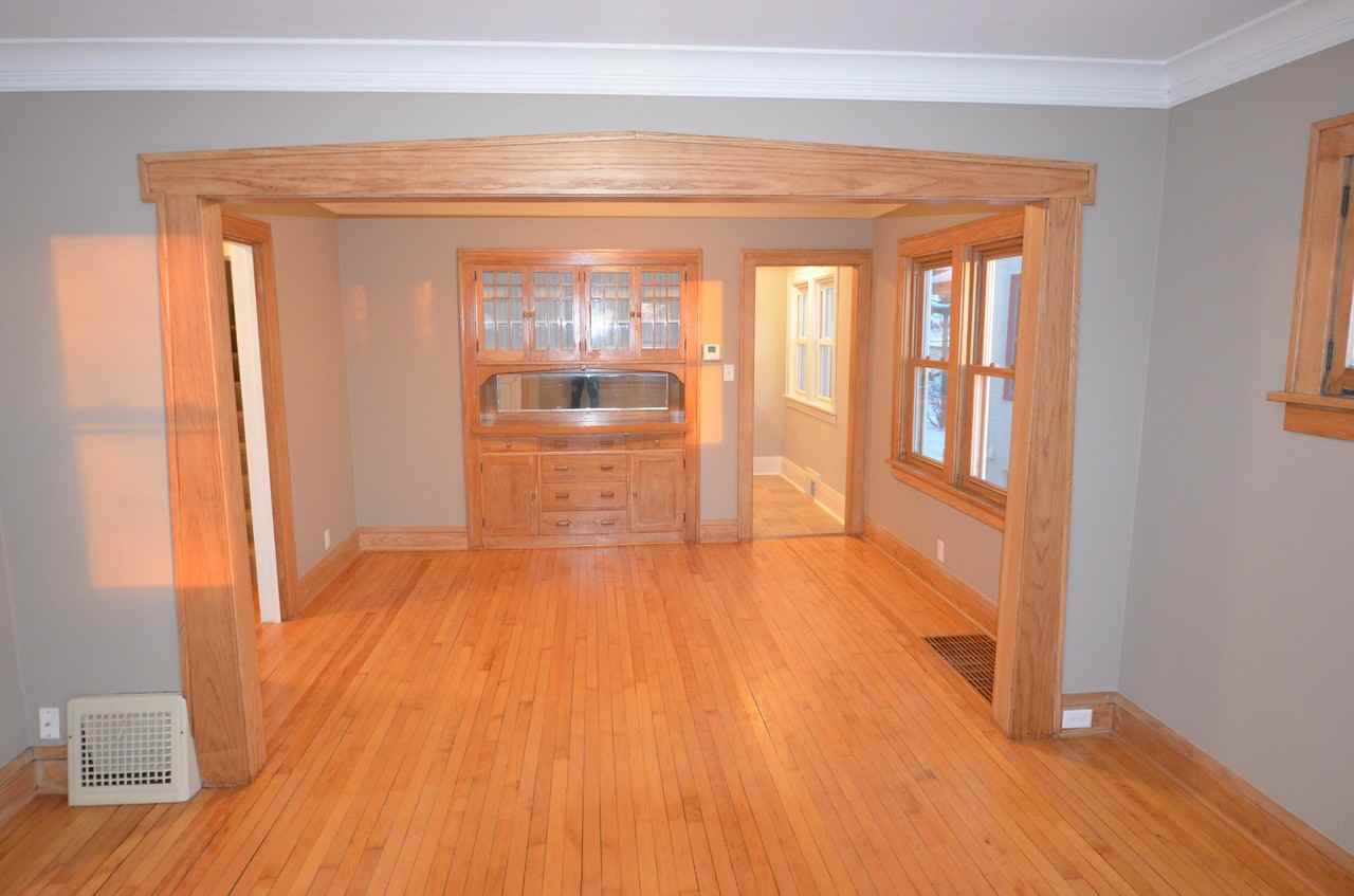 4413 S 28th Ave - Photo 3 of 14