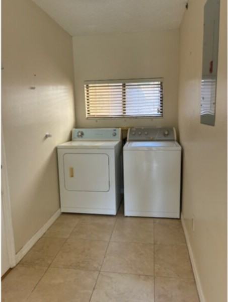 7245 Dr Phillips Blvd - Photo 4 of 9