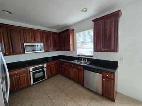 7070 Venice Way #2905 - Photo 3 of 10