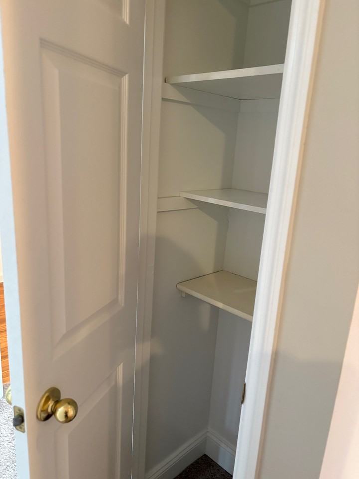 1107 E 105th St #1107 - Photo 6 of 13