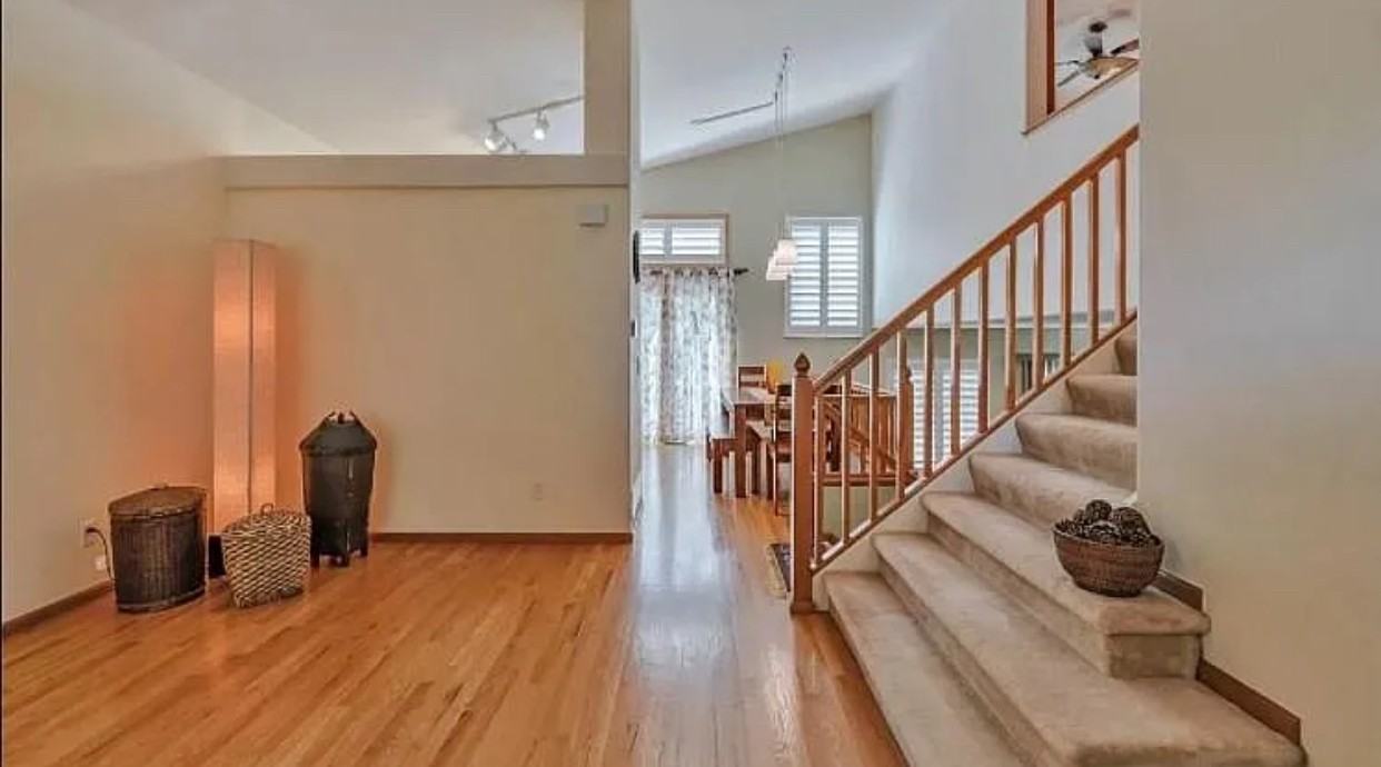 1040 S Blackhawk St #NA - Photo 2 of 14