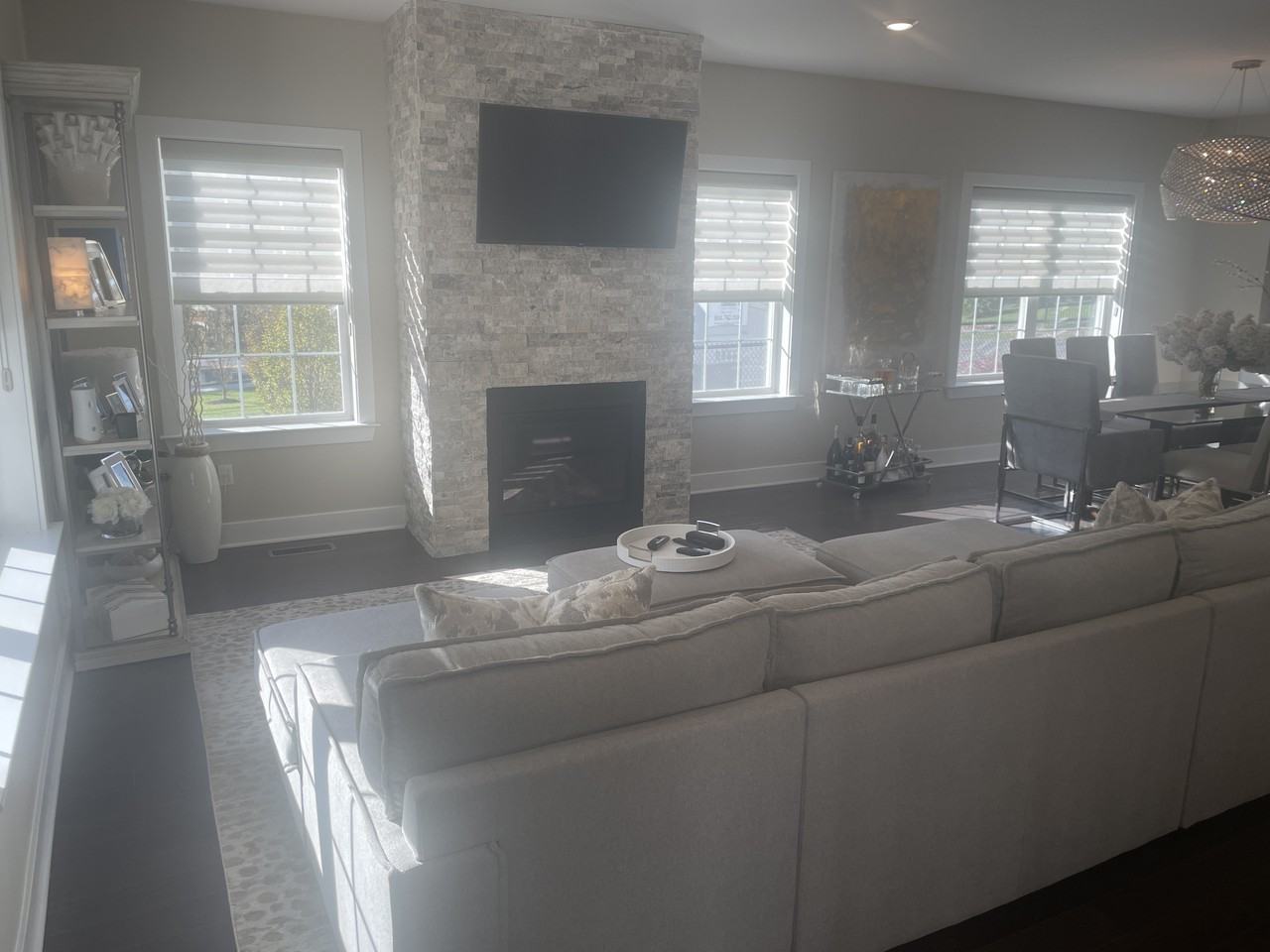 1529 Paxton Lane #1529 - Photo 3 of 20