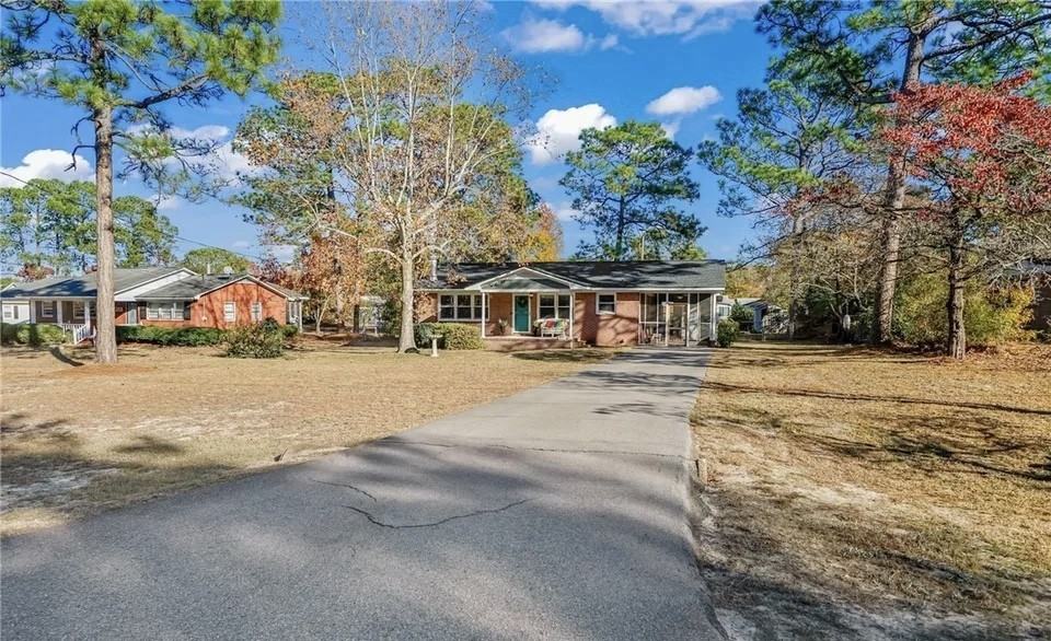 2529 Sycamore St #NA - Photo 2 of 20