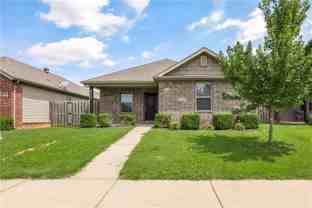 4002 Sw Capstone Ave - Photo 1 of 1