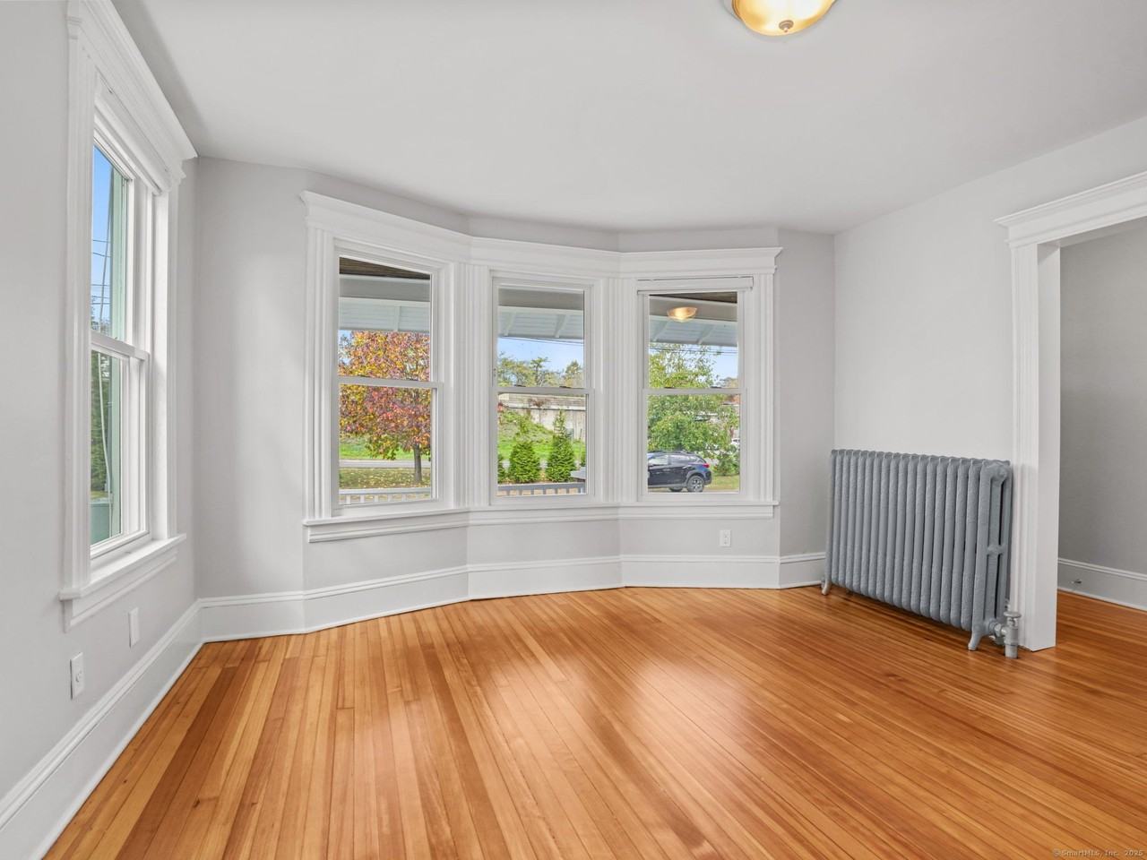 29 Redfield Rd - Photo 4 of 37