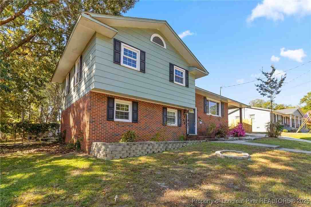 1440 Marlborough Rd - Photo 2 of 25