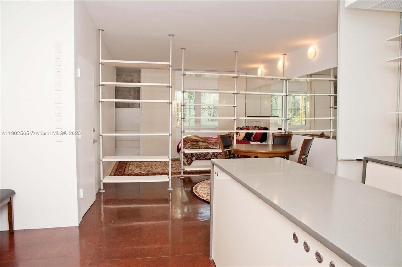 1573 Pennsylvania Avenue #8N - Photo 7 of 30