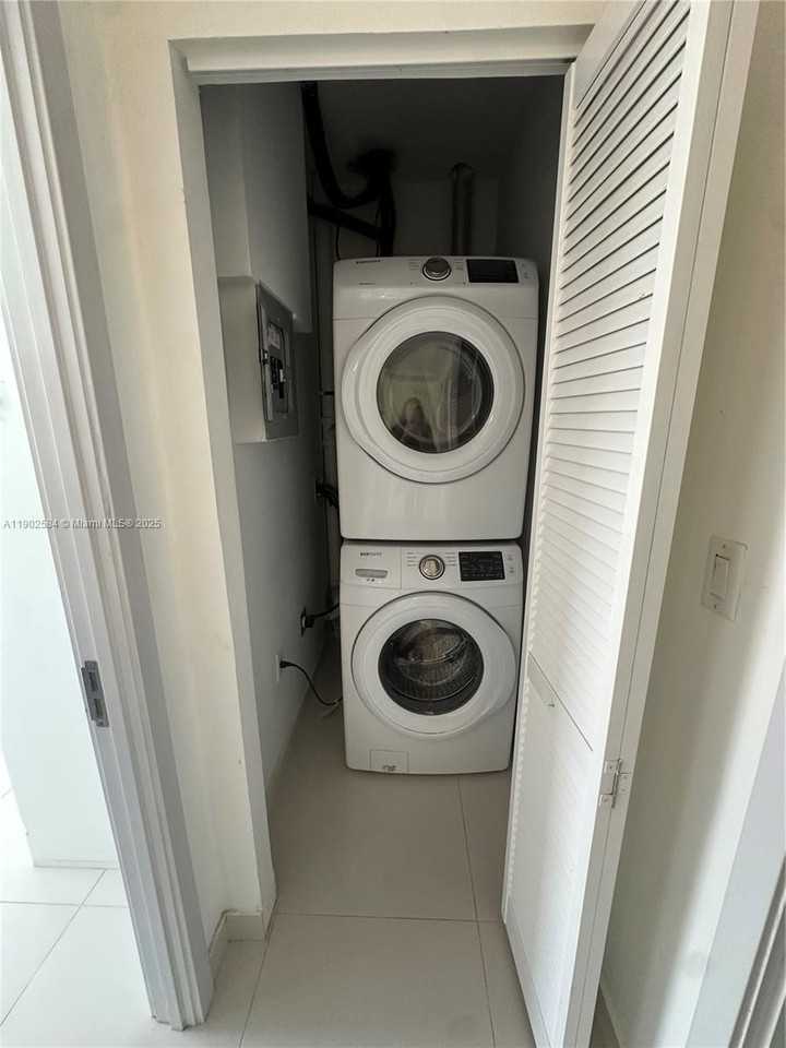 13712 Sw 259th St - Photo 6 of 8