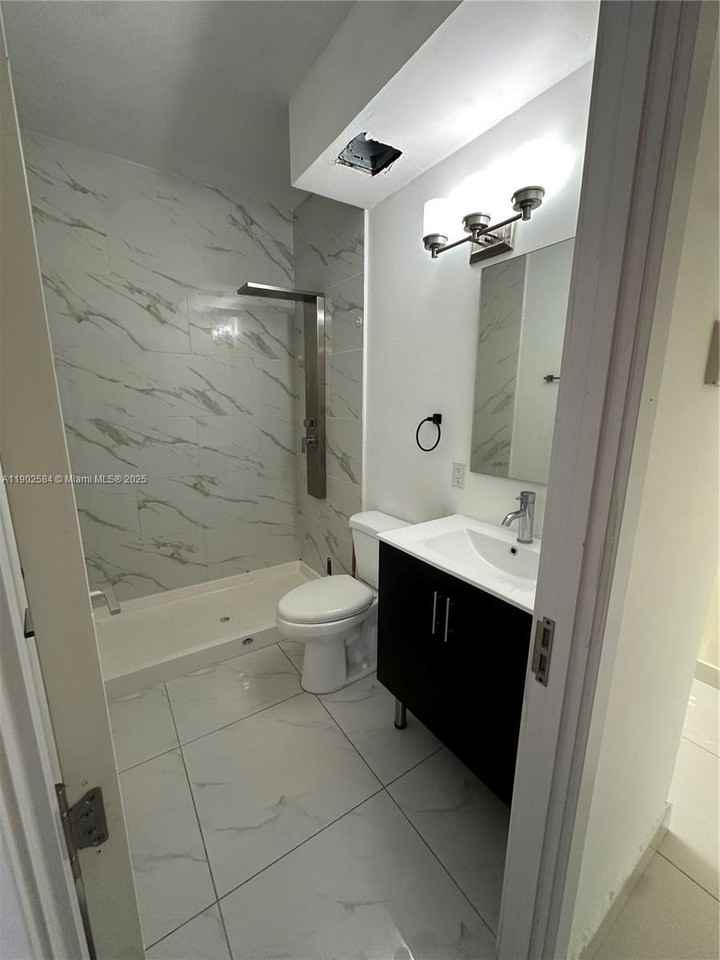 13712 Sw 259th St - Photo 7 of 8