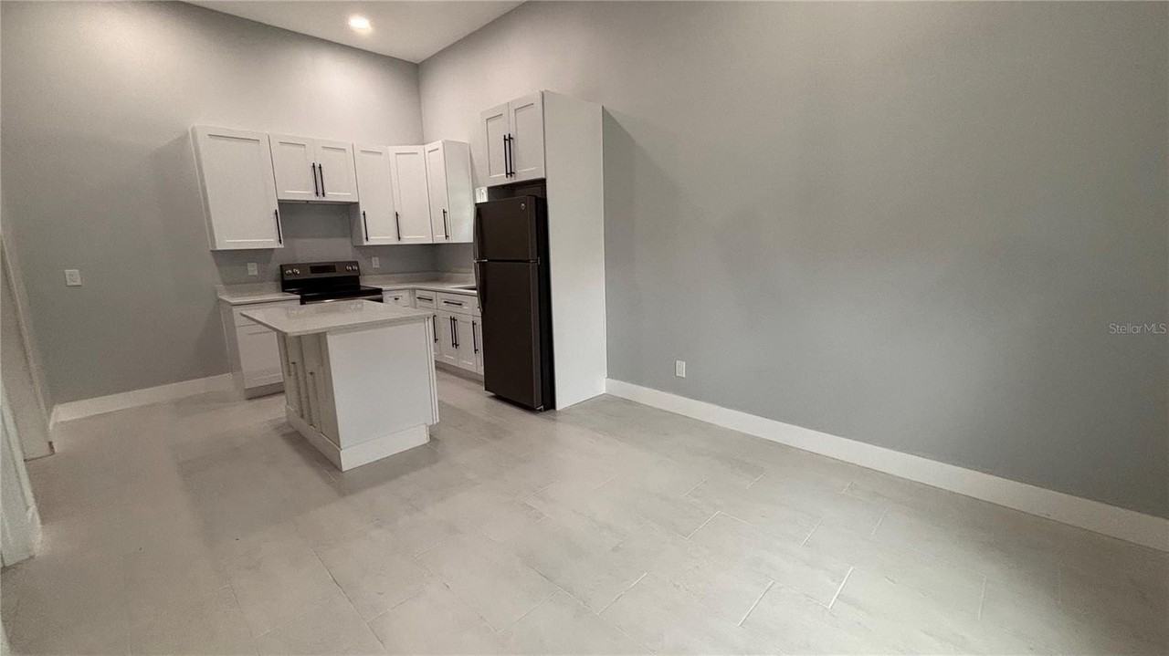 2818 Hargill Dr - Photo 5 of 6