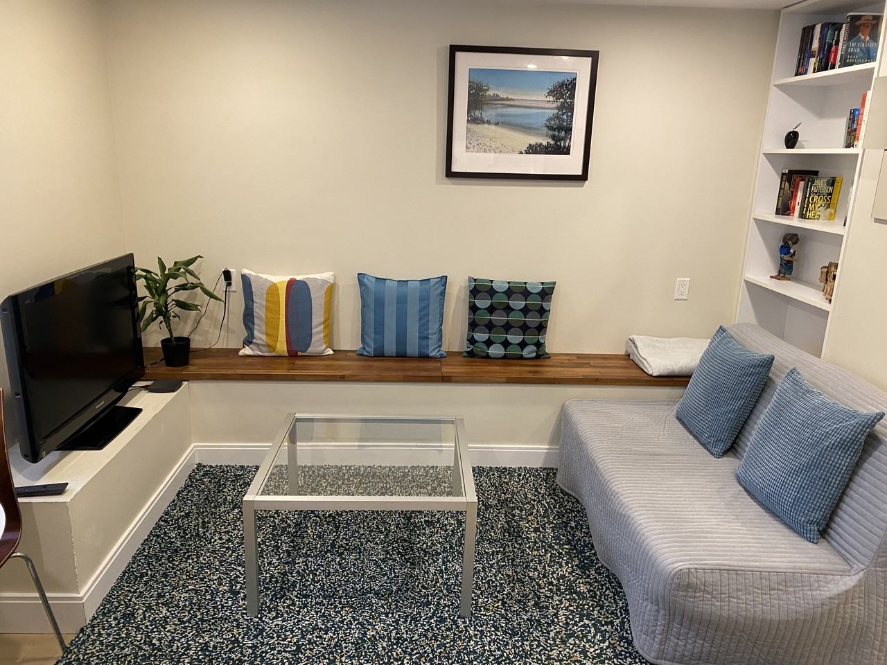 248 Fulton Ave - Photo 4 of 18