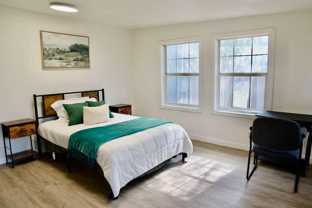 Stonleigh Pl - Photo 1 of 1