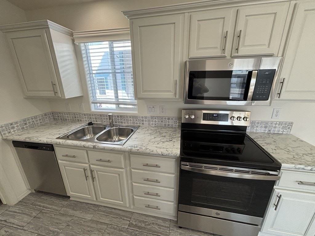 8700 E University Dr Lot 0732 #0732