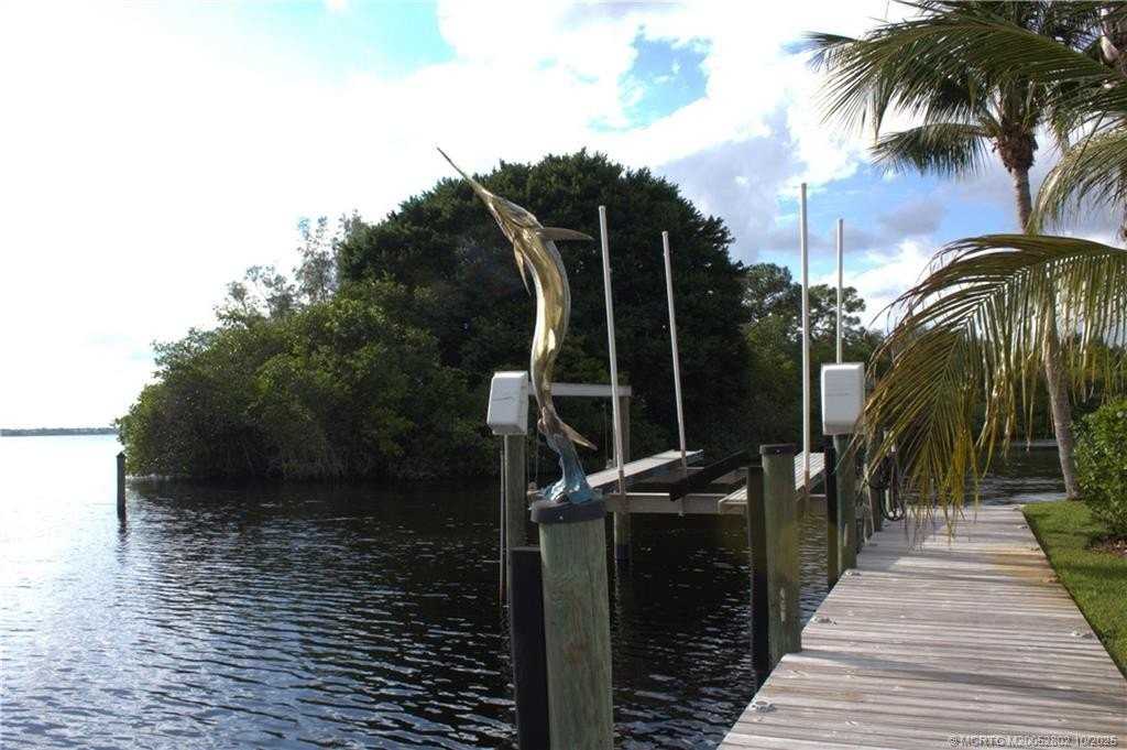 2744 Nw Howard Creek Ln - Photo 2 of 30