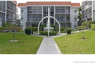 630 Se Ocean Blvd Unit B1 #B1 - Photo 1 of 1