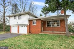 816 East Dr - Photo 1 of 1