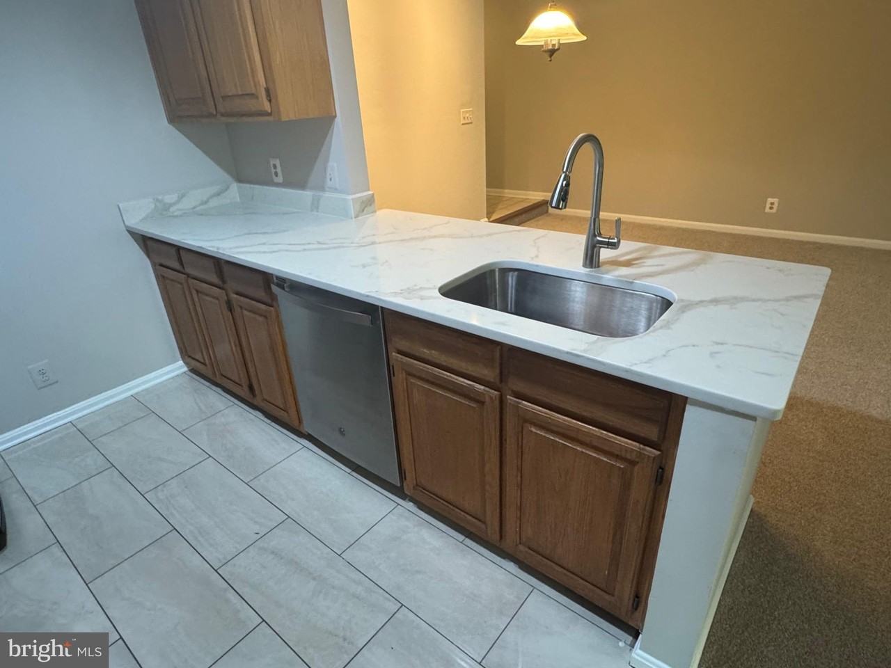 240 South Reynolds Street #304 - Photo 6 of 13