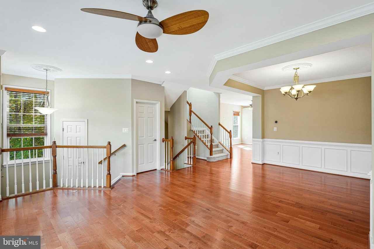 2478 Silk Court - Photo 7 of 32