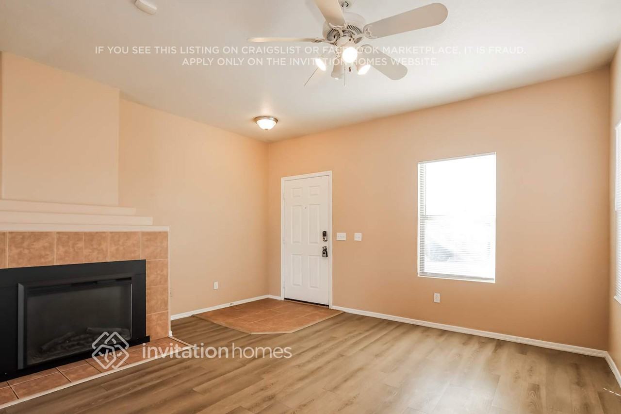 5930 W Getty Dr - Photo 3 of 17