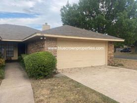 1916 Spindletop Dr - Photo 1 of 1