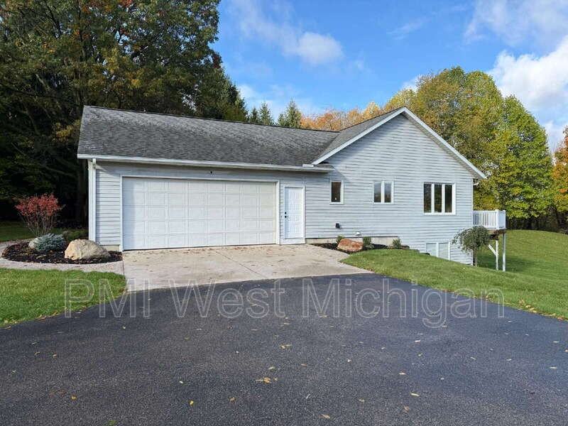 623 146th Ave - Photo 2 of 50