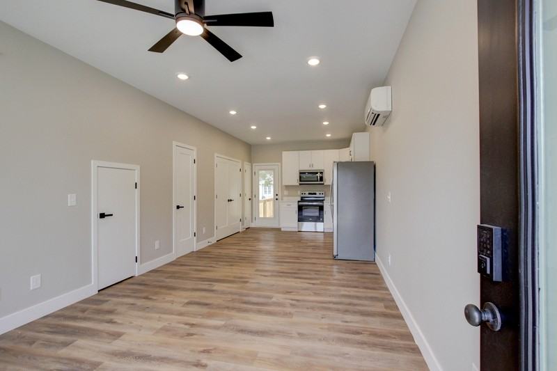 230 Third St #230 - Photo 4 of 42